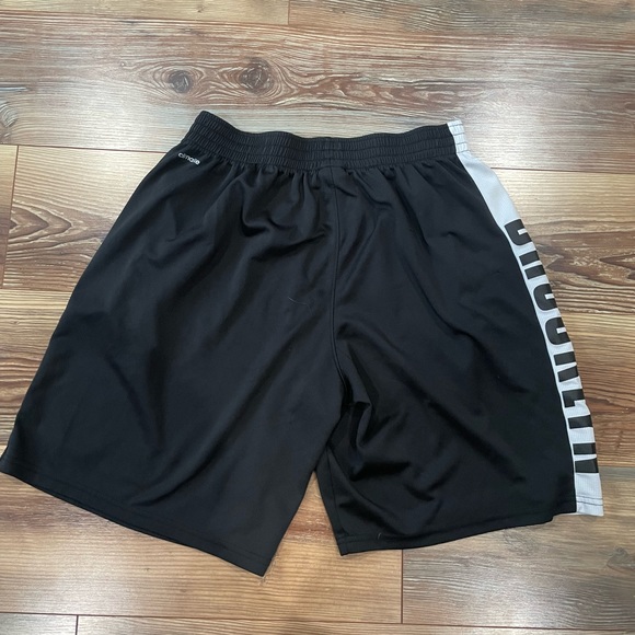 adidas basketball shorts - Picture 3 of 3